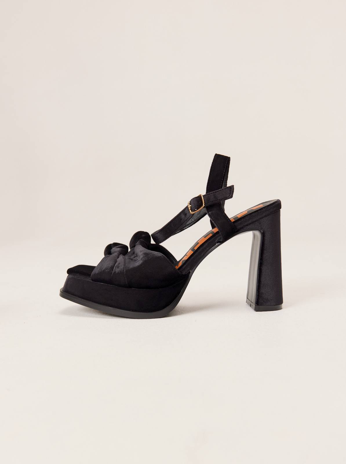 sandalias ñoma