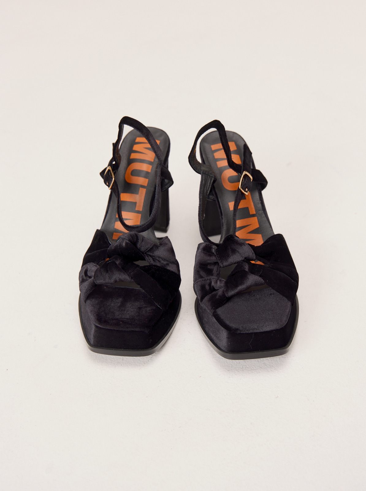 sandalias ñoma