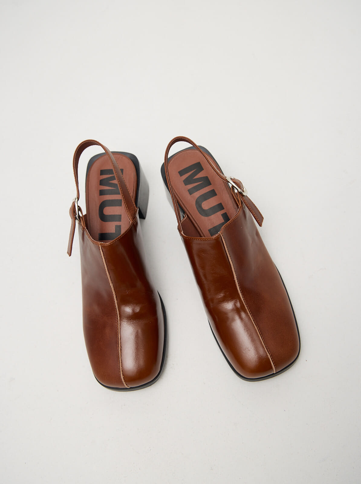 mocasines natus