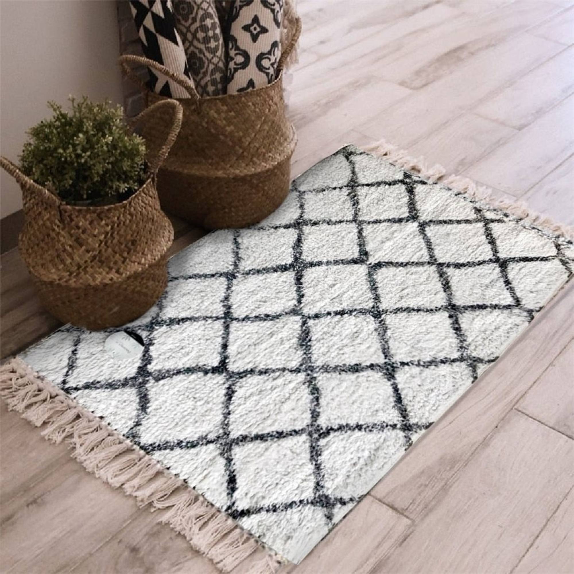 Alfombra 50x80cm ondas blanco y negro