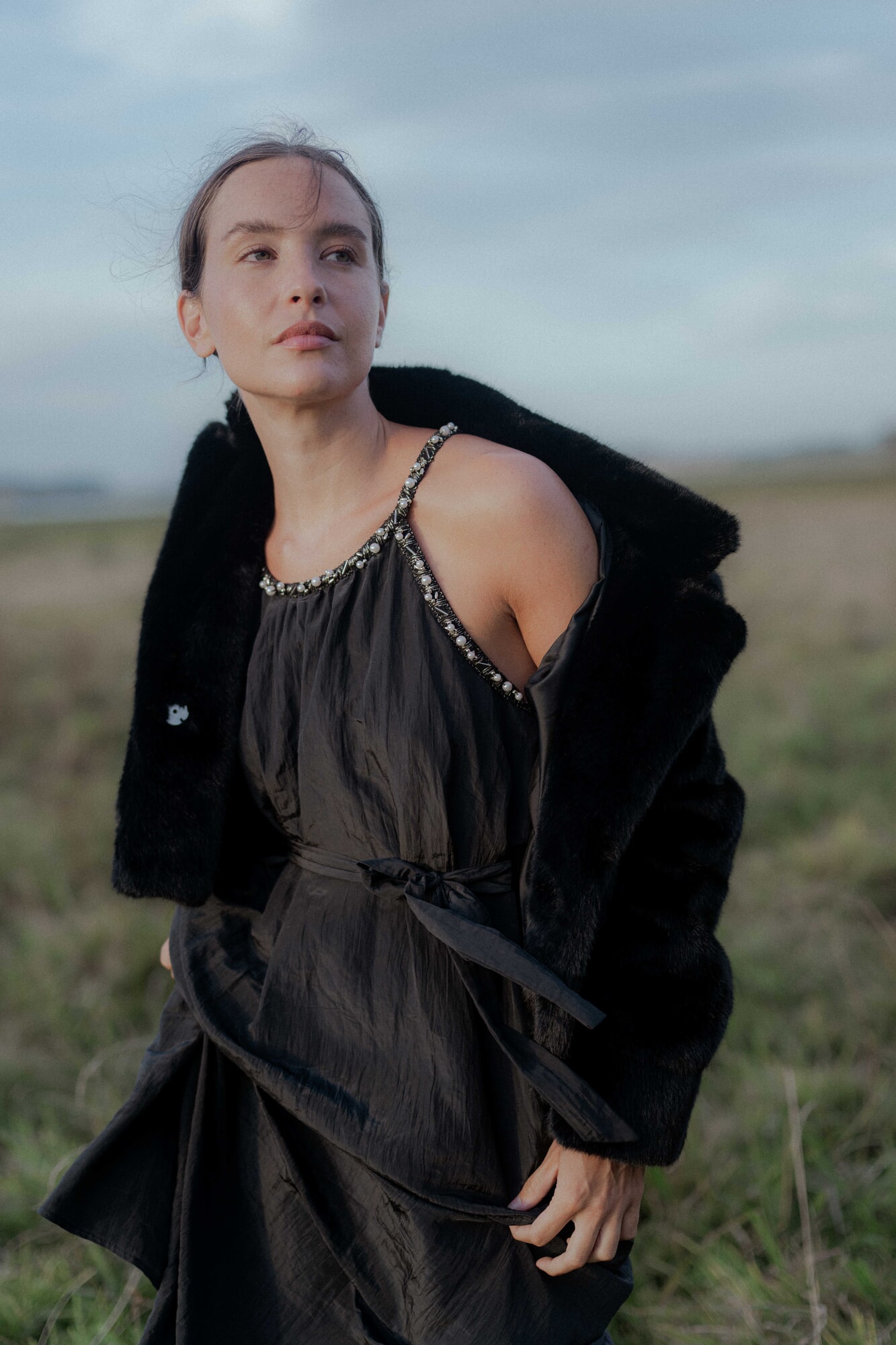VESTIDO TIKARI