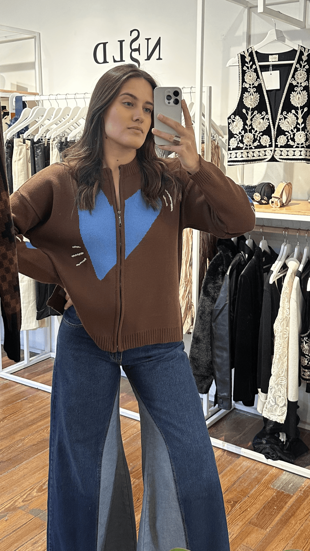 CAMPERA MONAMOUR
