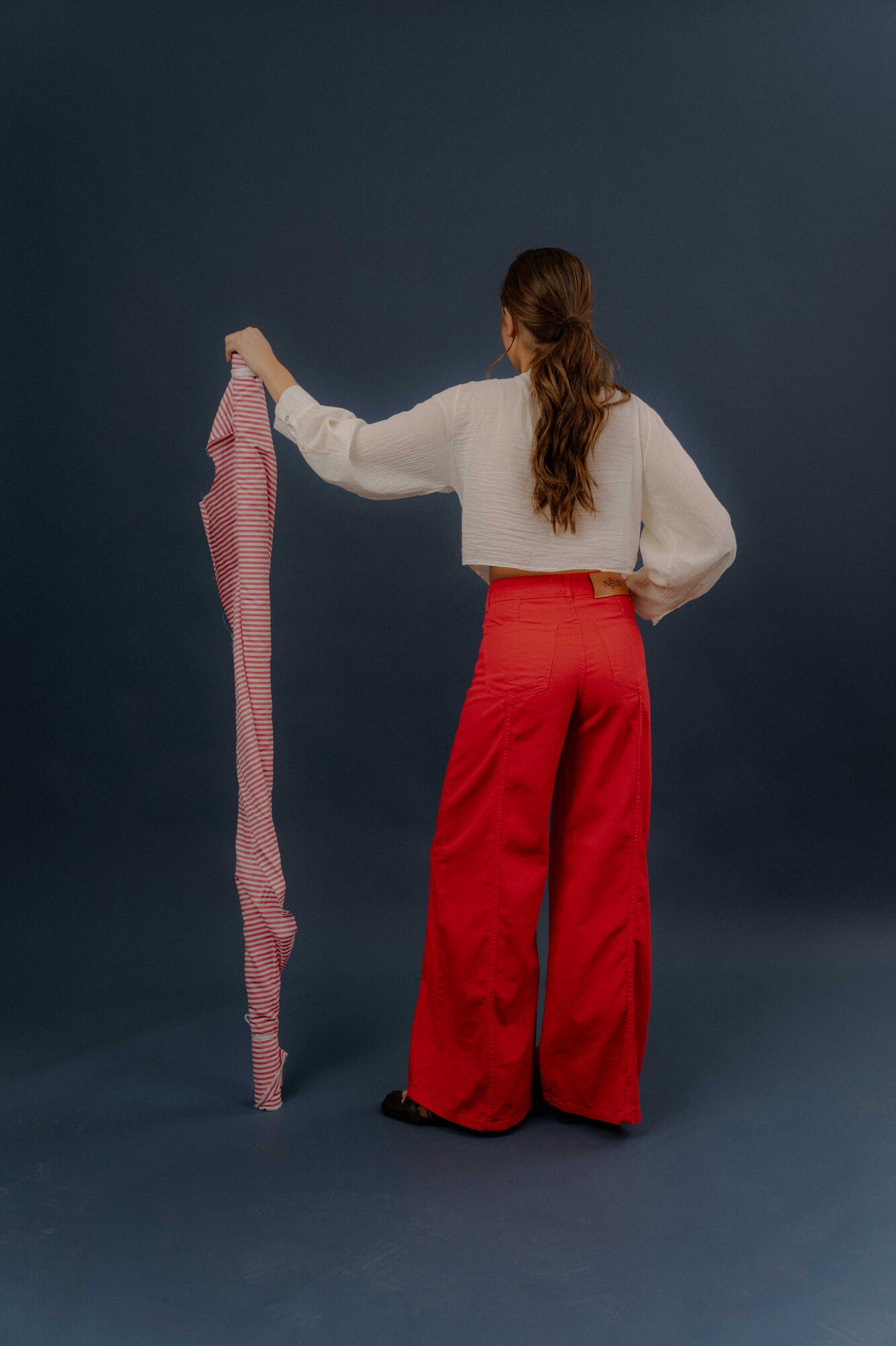 PANTALON AMARANTO
