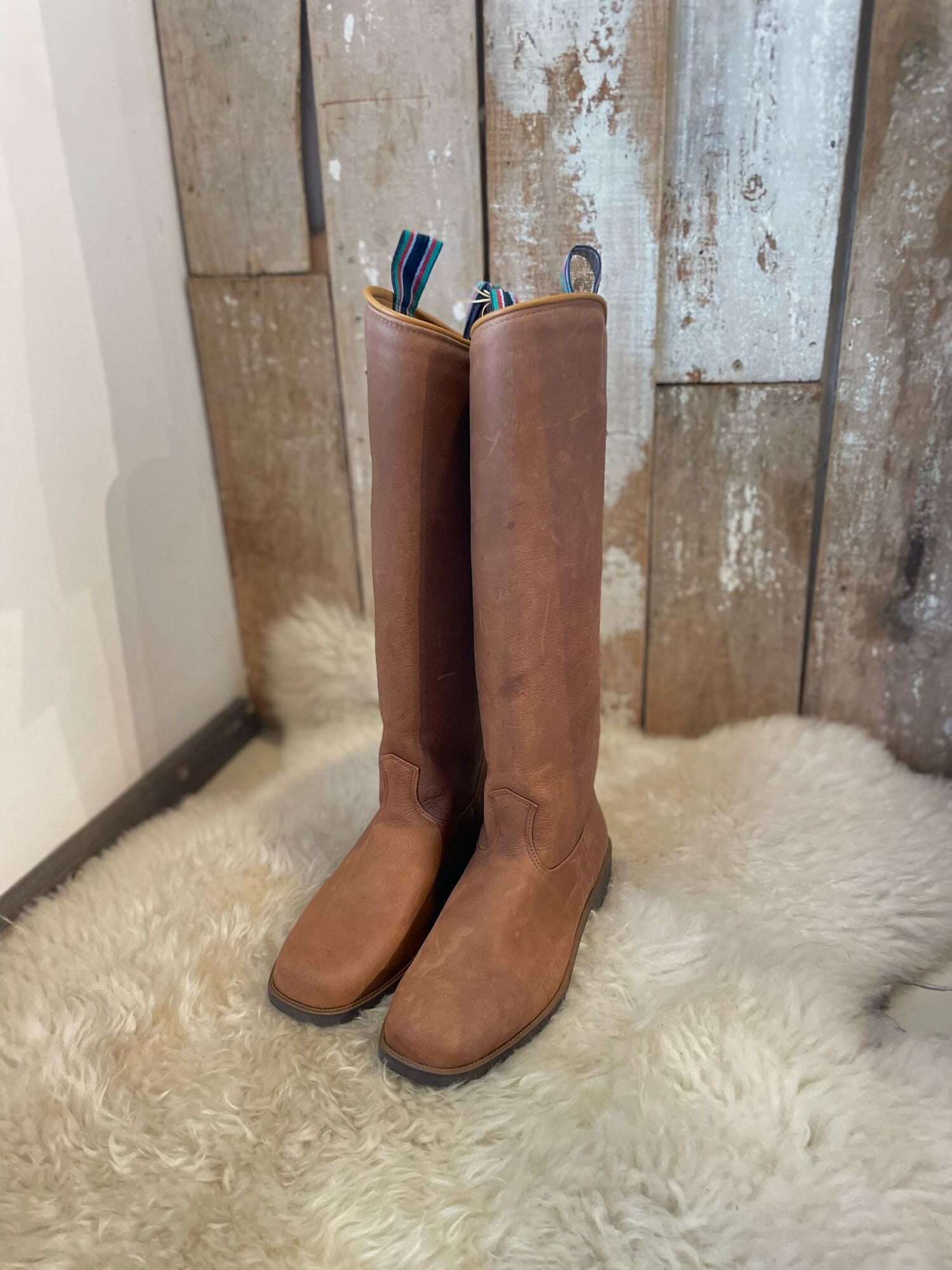 Bota Caño Duro