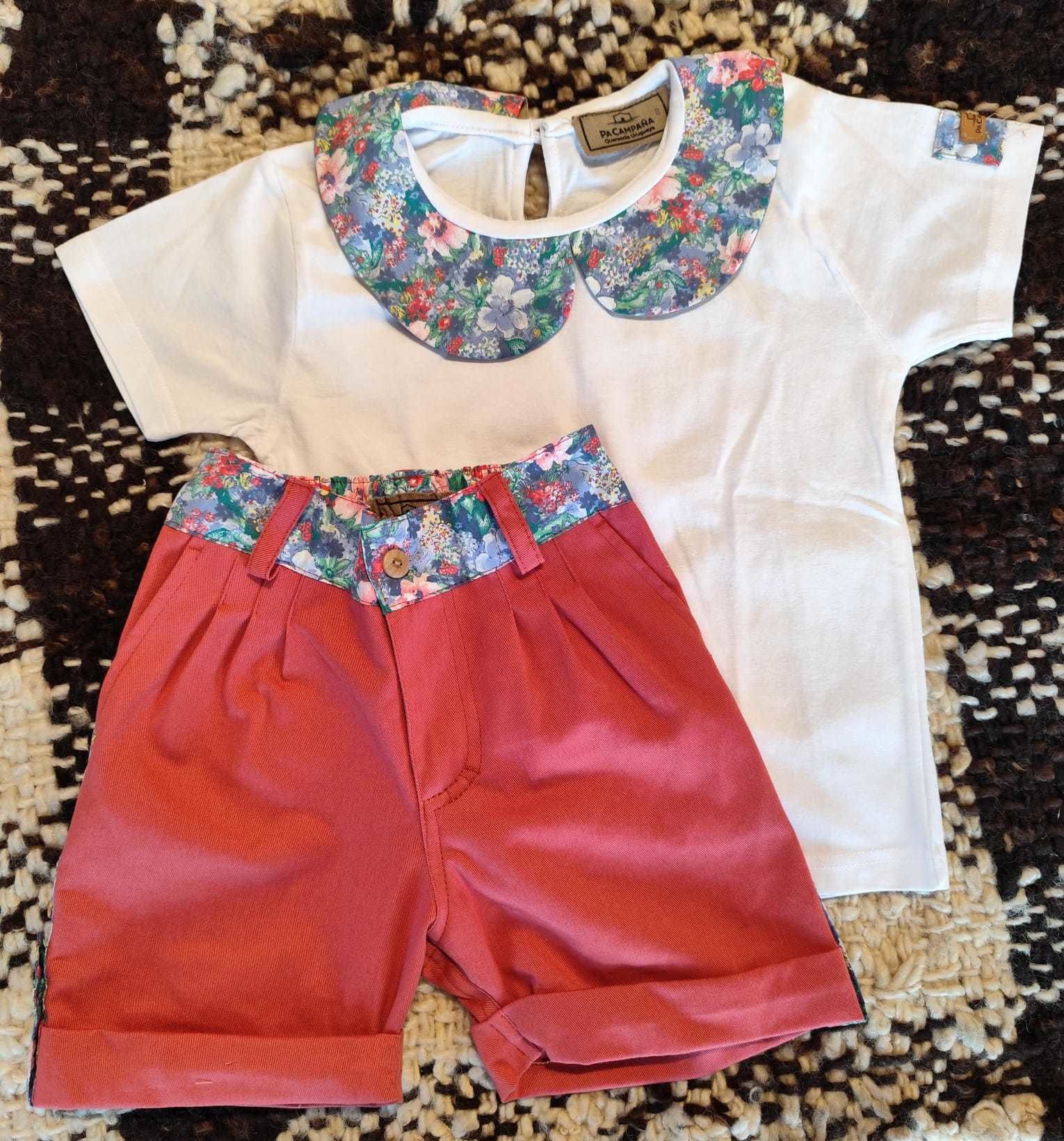 Conjuntos short y remera con florcitas azules