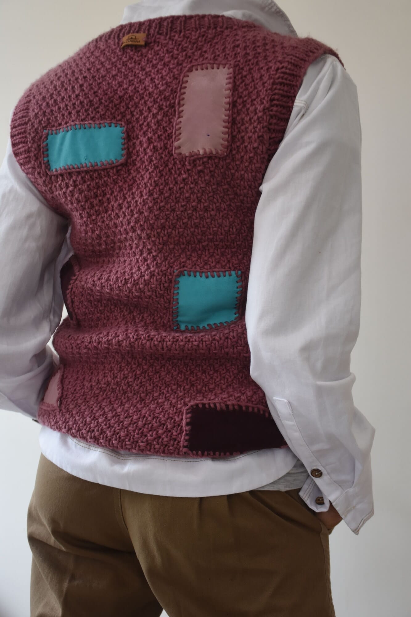 CHALECO geometrico con botones