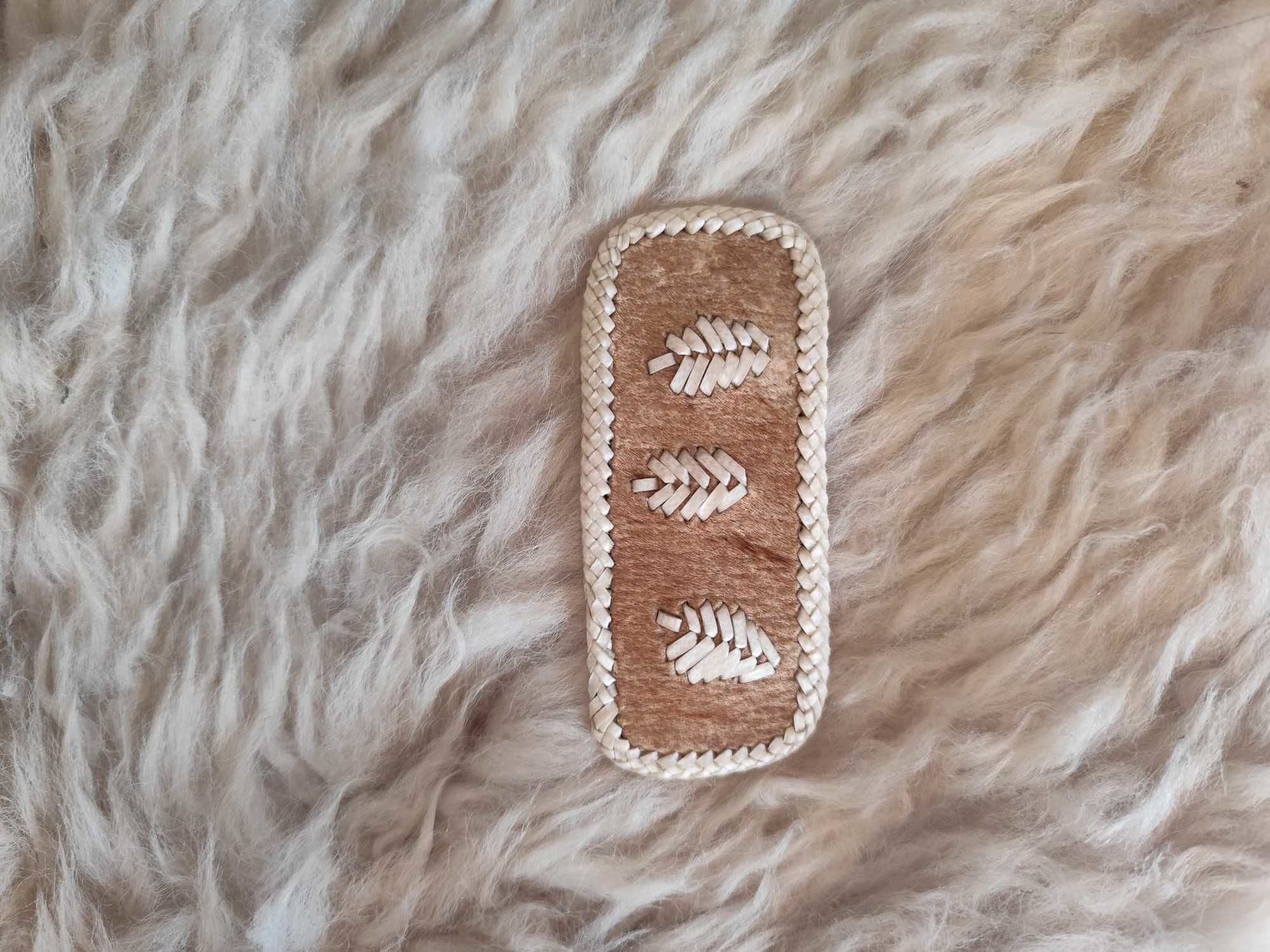 Broche Pelo