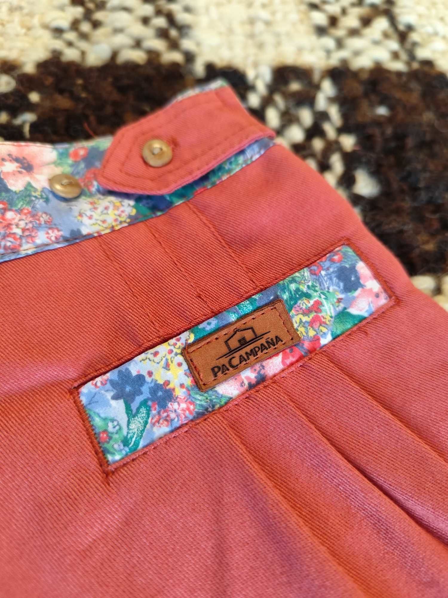 Conjuntos short y remera con florcitas azules