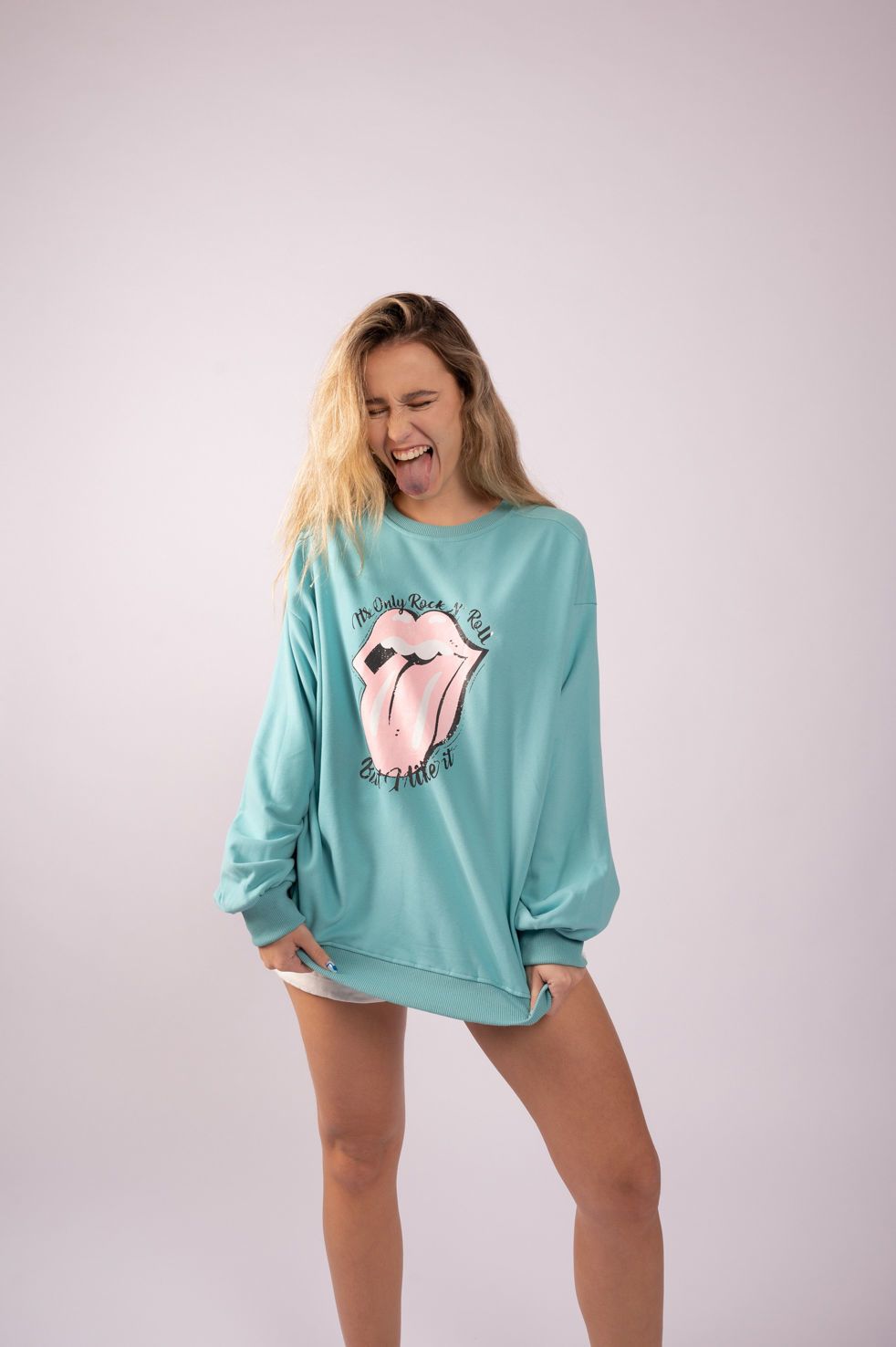 SWEATER LIKE