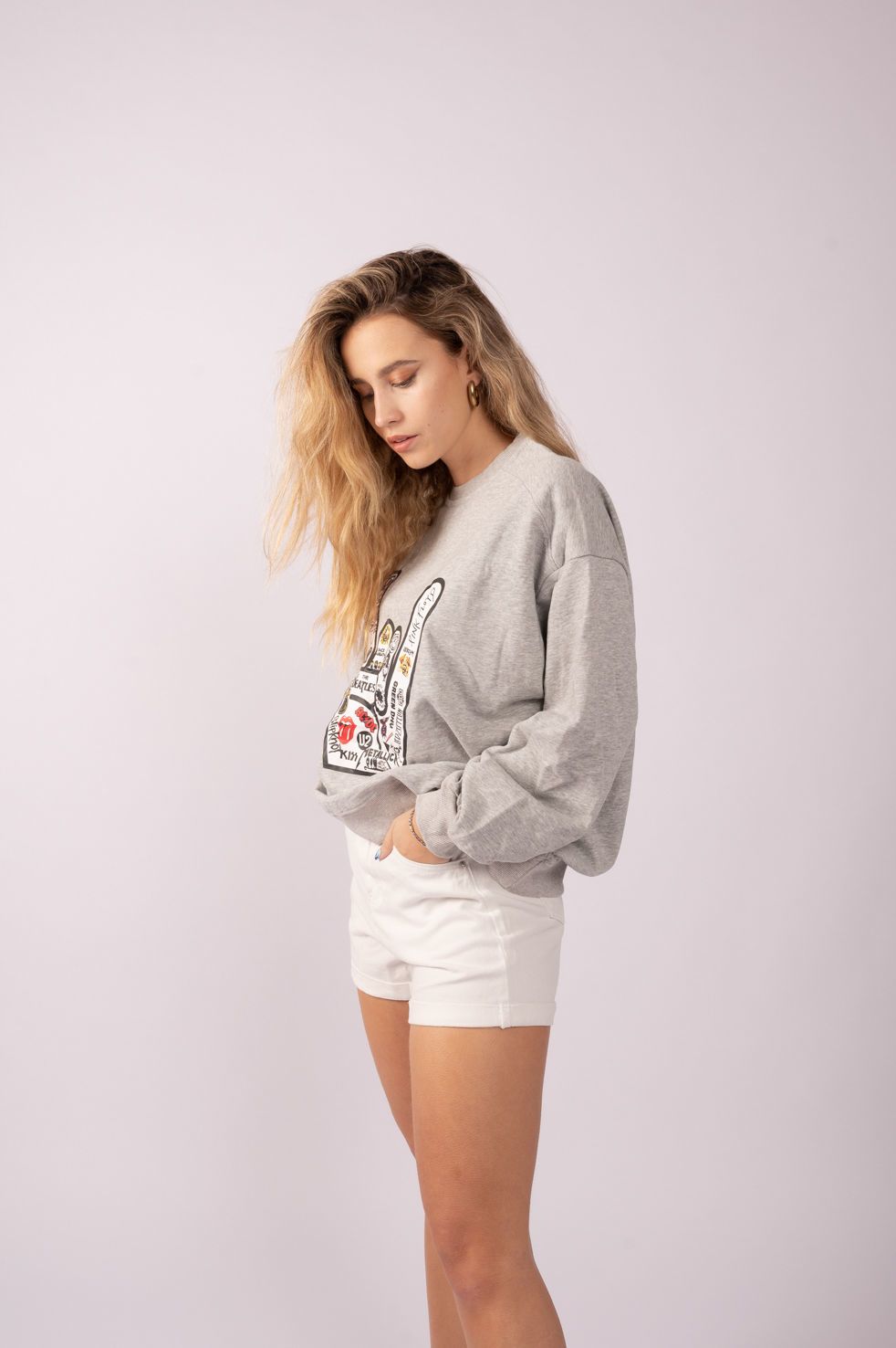 SWEATER FINGERS