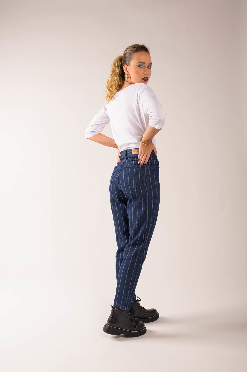 JEAN ROMANA 