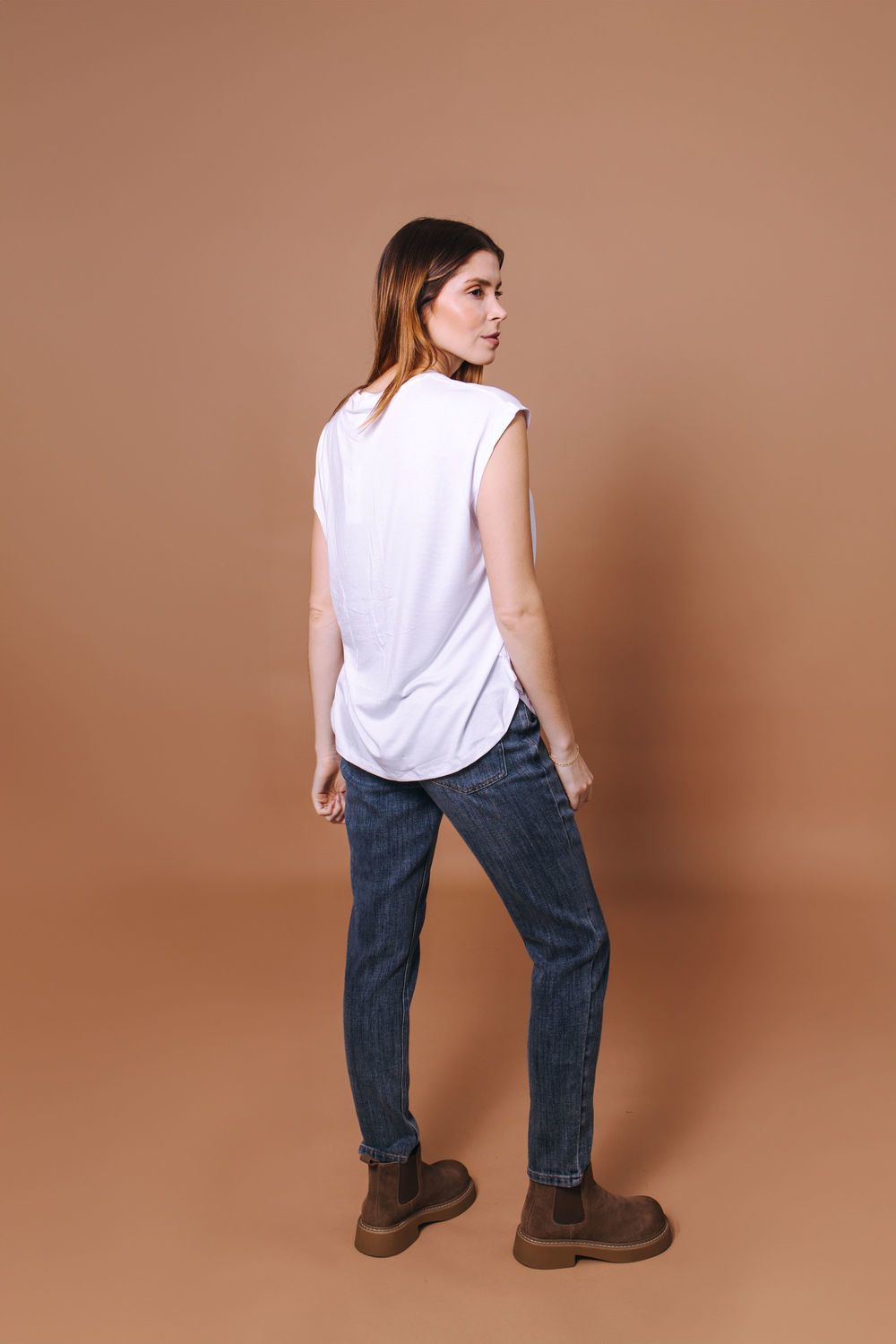 REMERA GRANADA