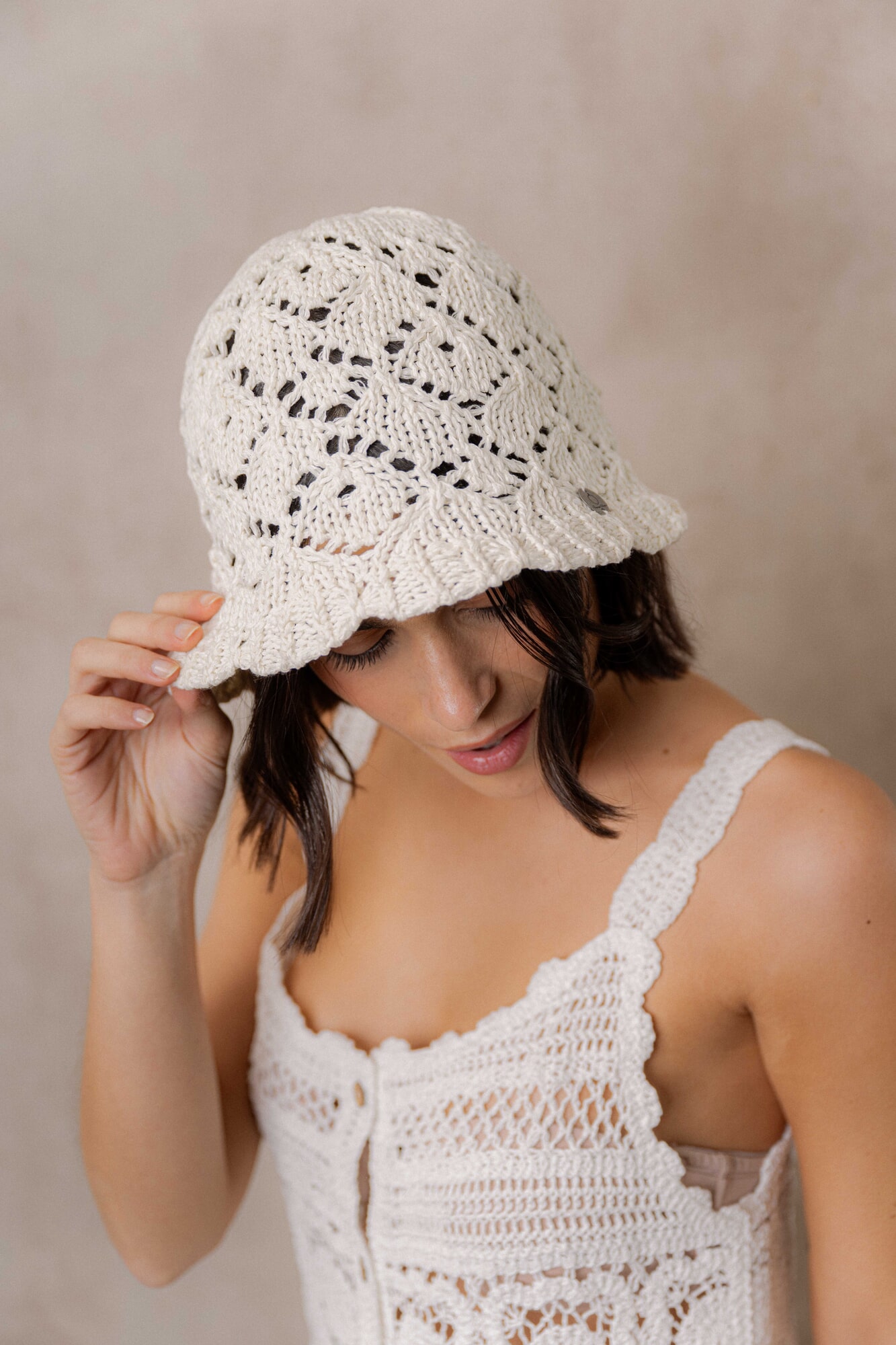 GORRO MNIV