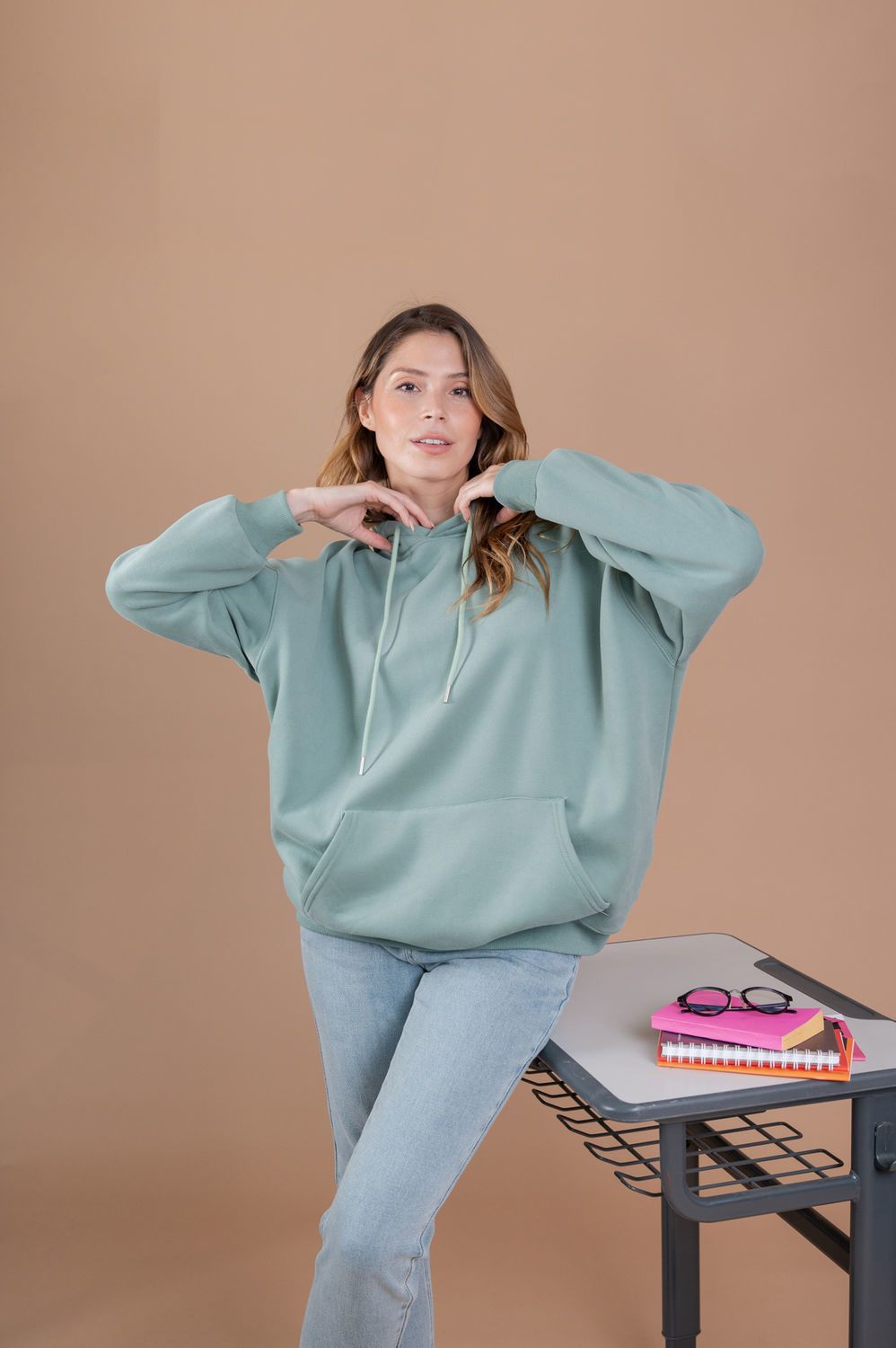SWEATER UPSILON