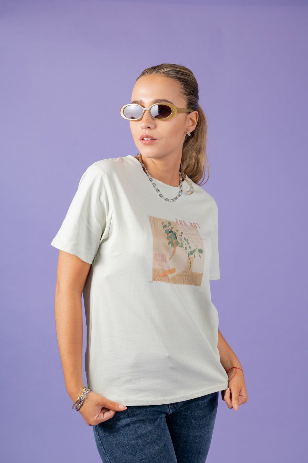 T-SHIRT ESTAMPA AND HOT