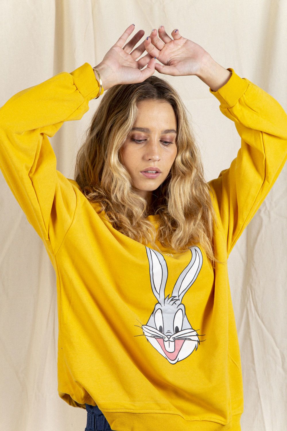 SWEATER BUGS