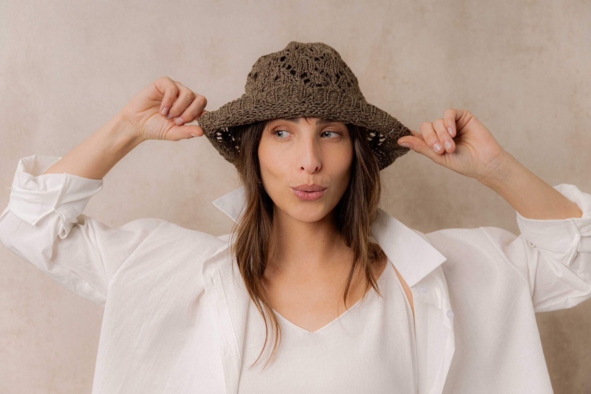 GORRO MNIV