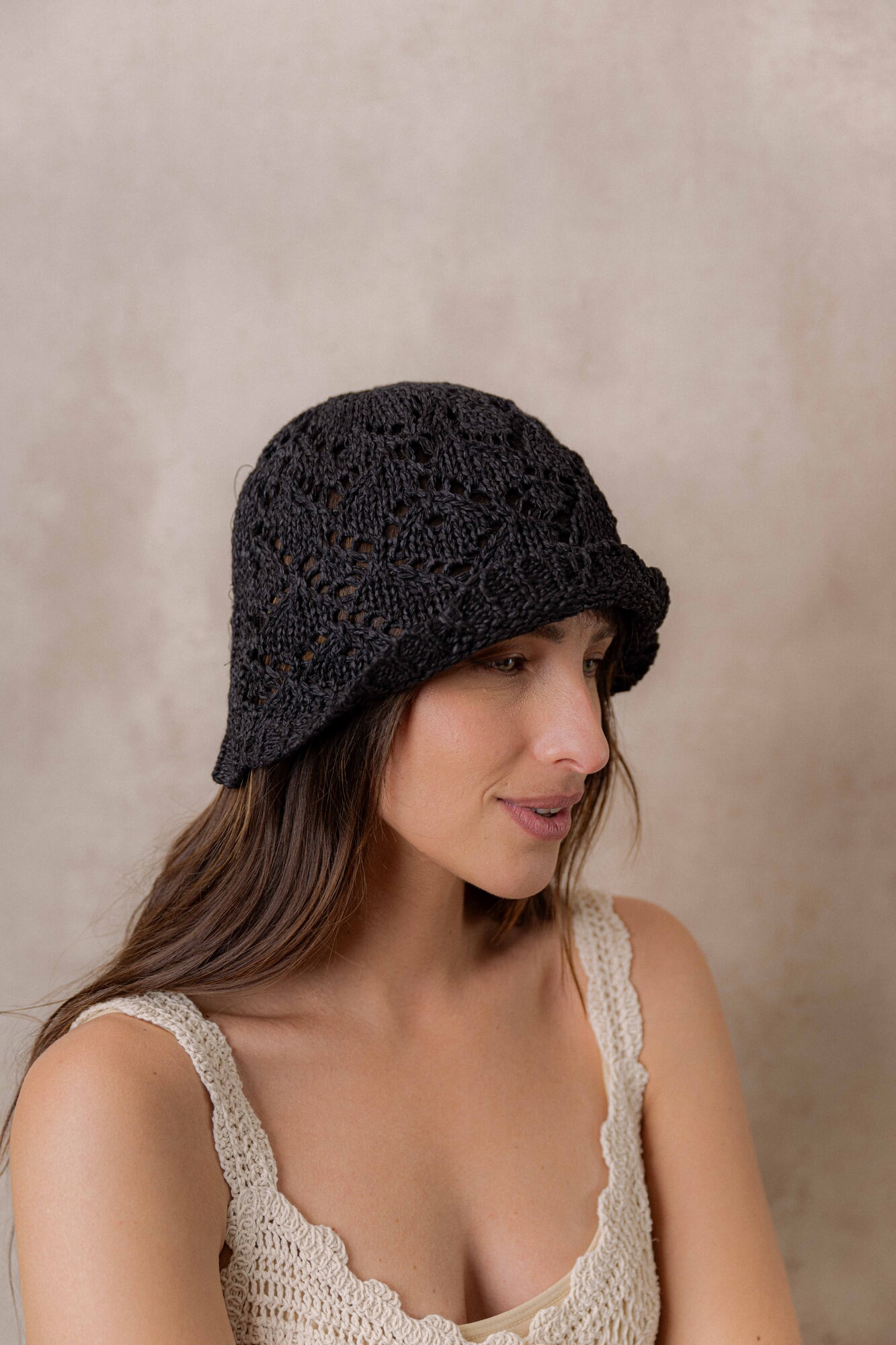 GORRO MNIV