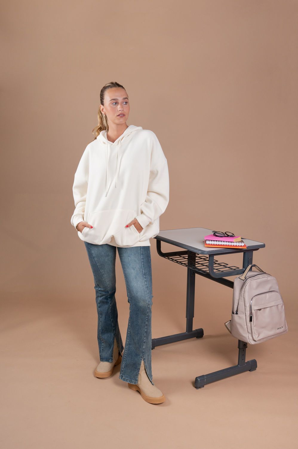 SWEATER UPSILON