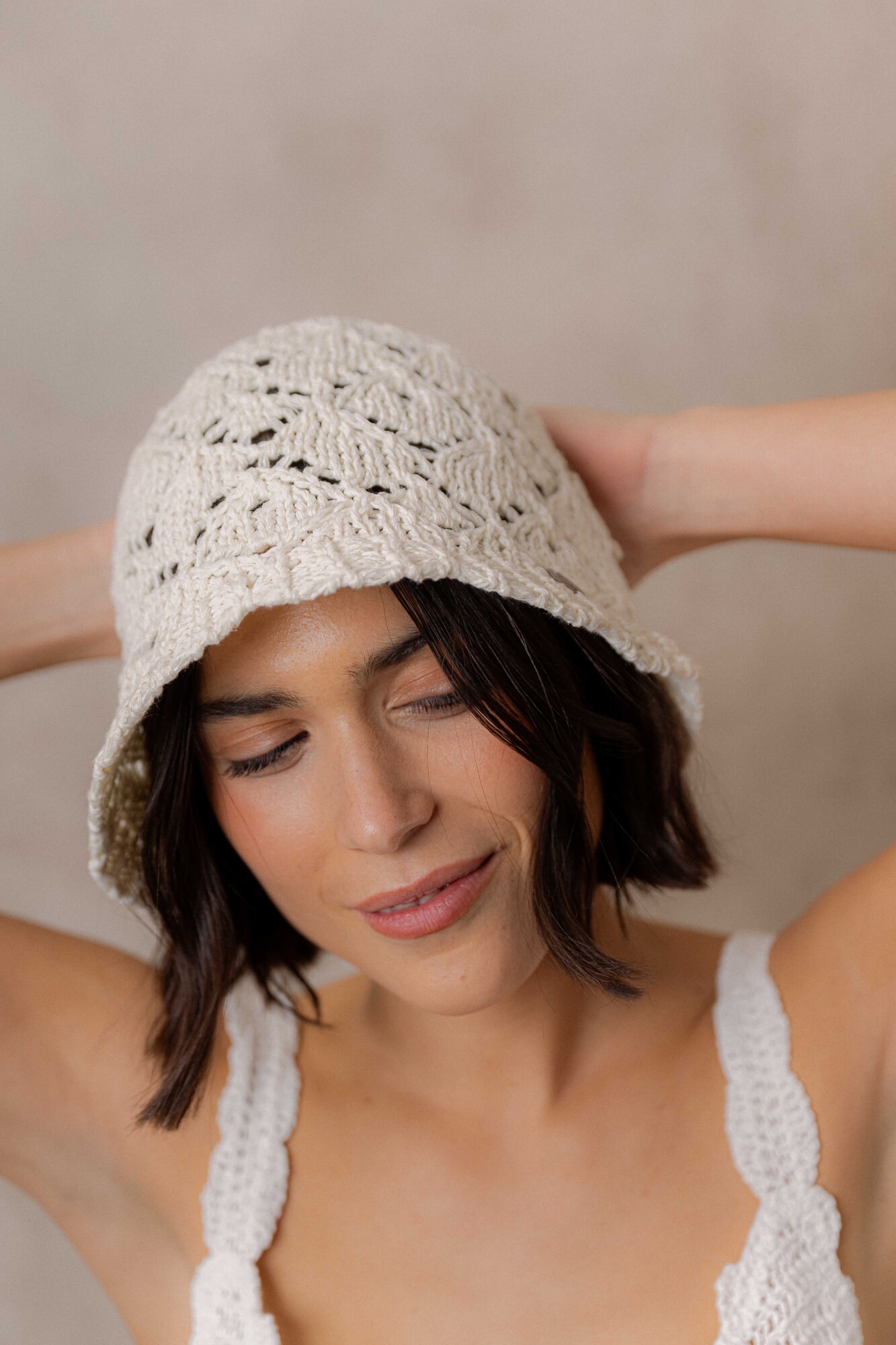 GORRO MNIV