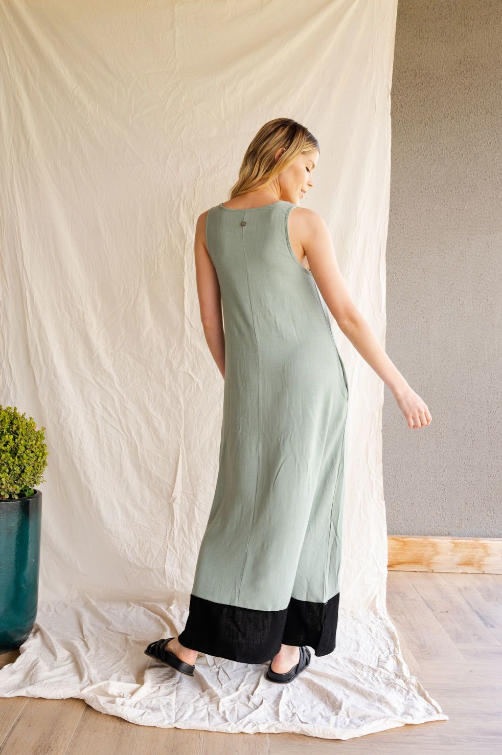 VESTIDO OURO