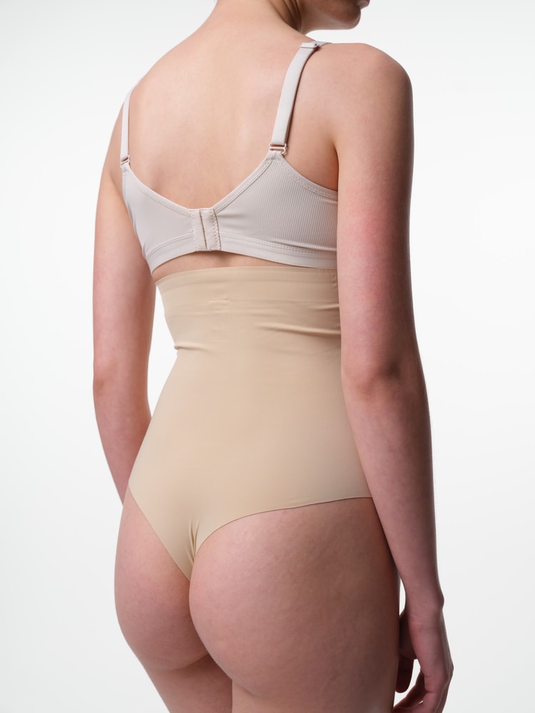 Colaless Slim Ruby