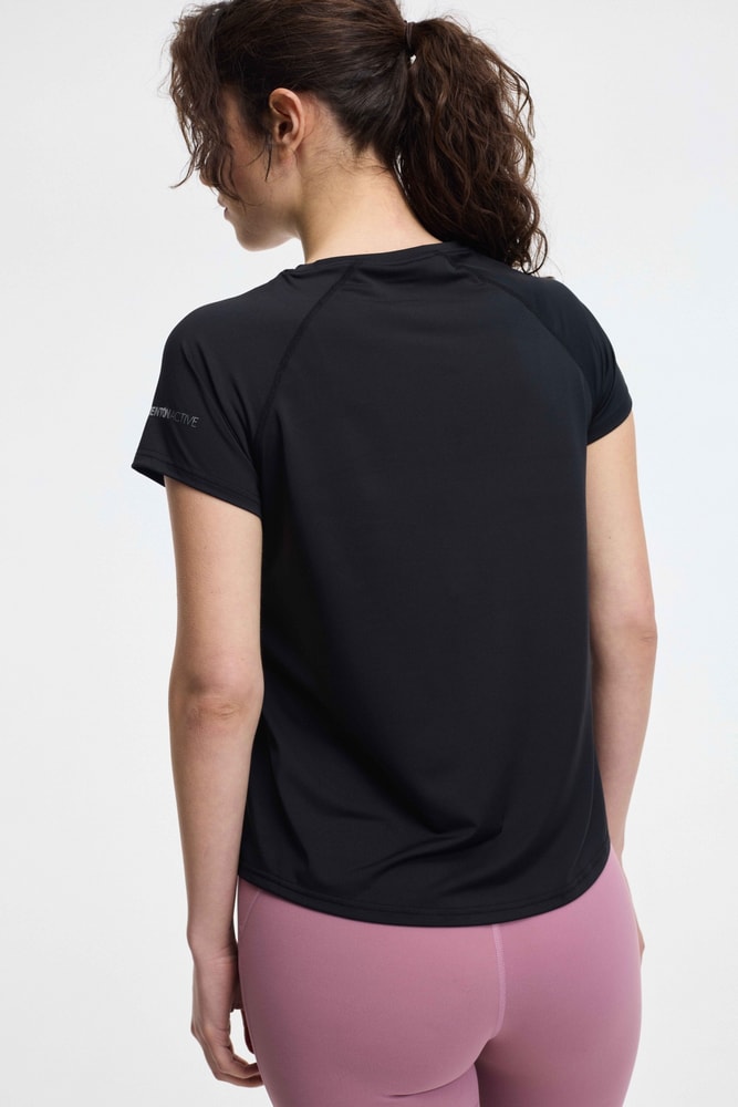 Remera Atenea