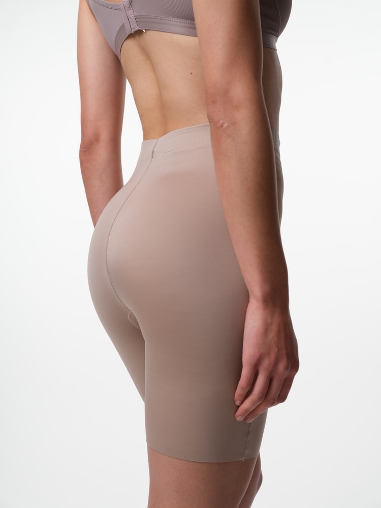 Short Slim Eden