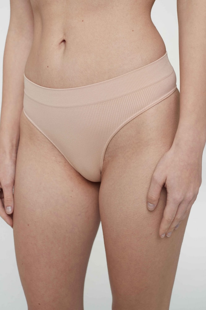 Colaless Rib