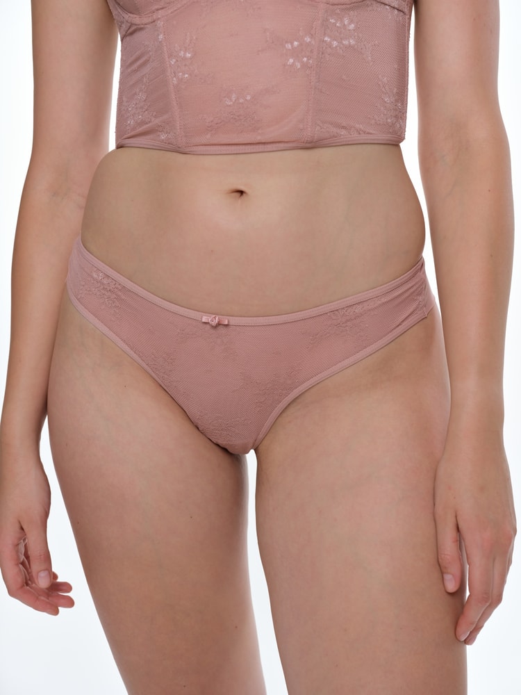 Colaless Soft seduction