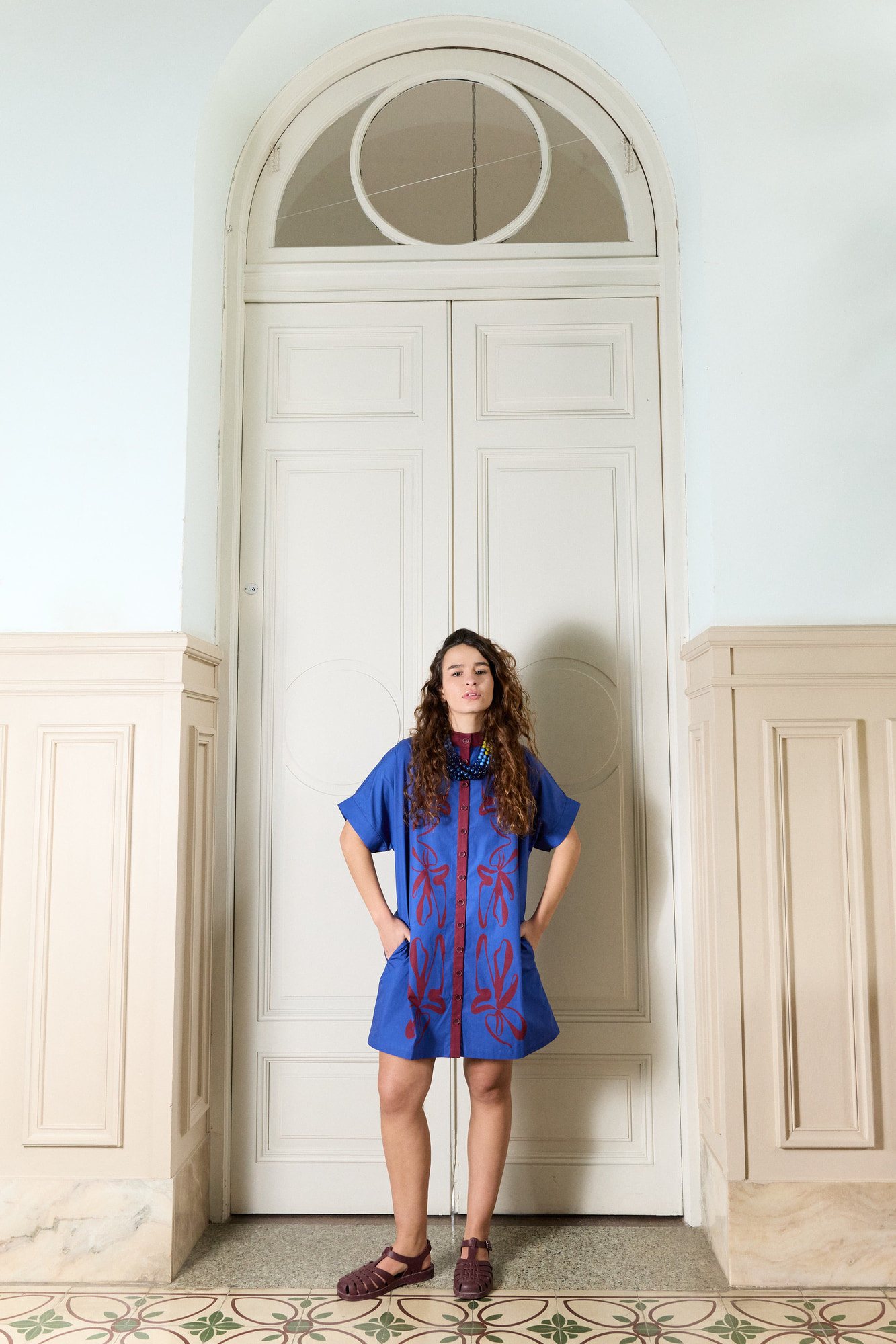 VESTIDO AMORA CORTO