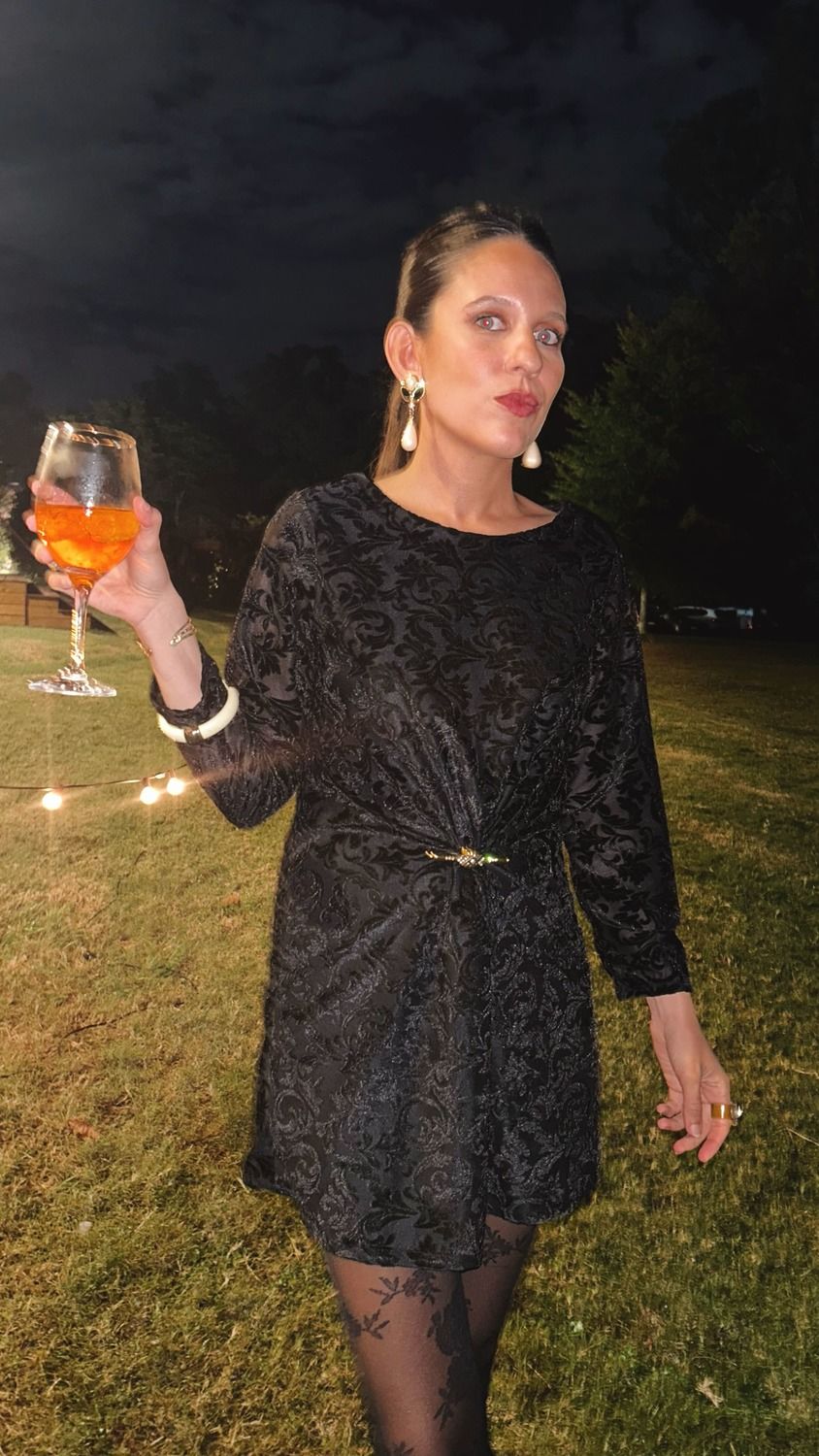 THE BLACK DRESS