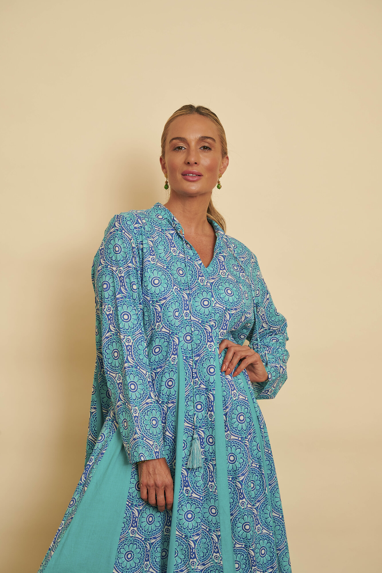 Vestido Mao