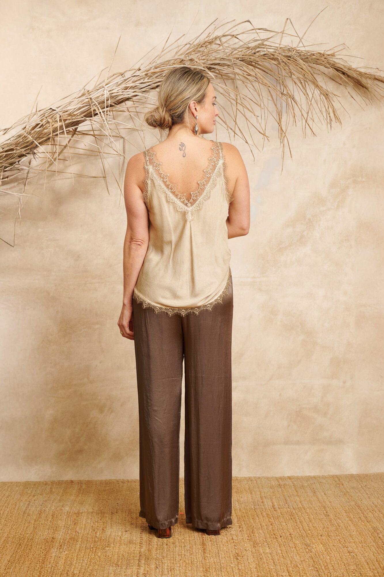 Musculosa Analia