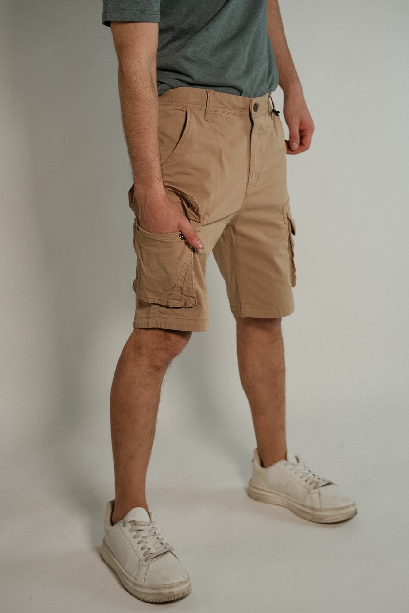 Bermuda cargo de gabardina con lycra Marsella