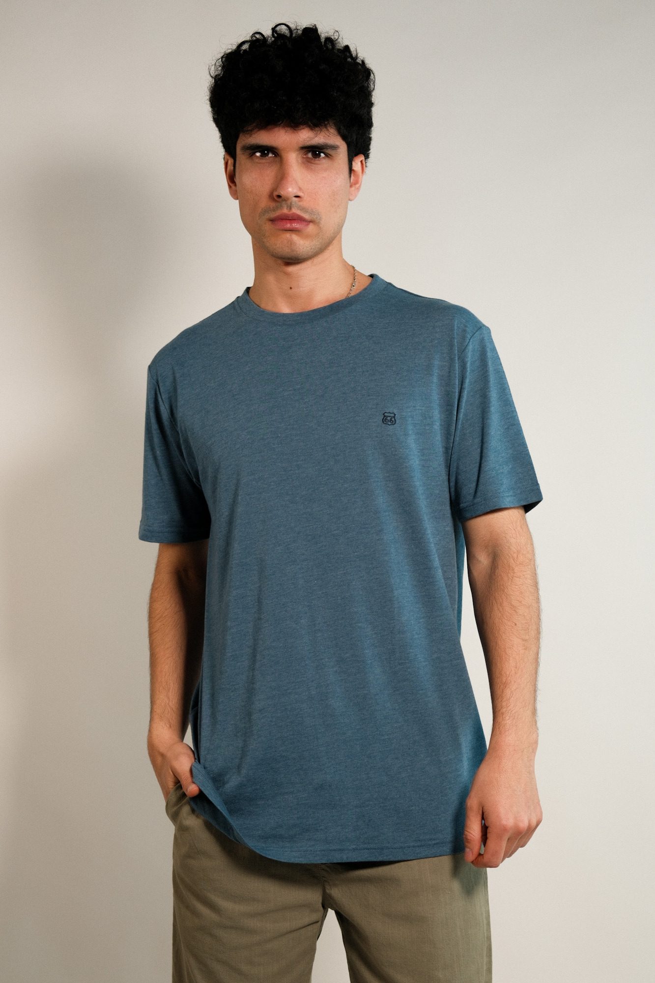 Remera lisa Hans