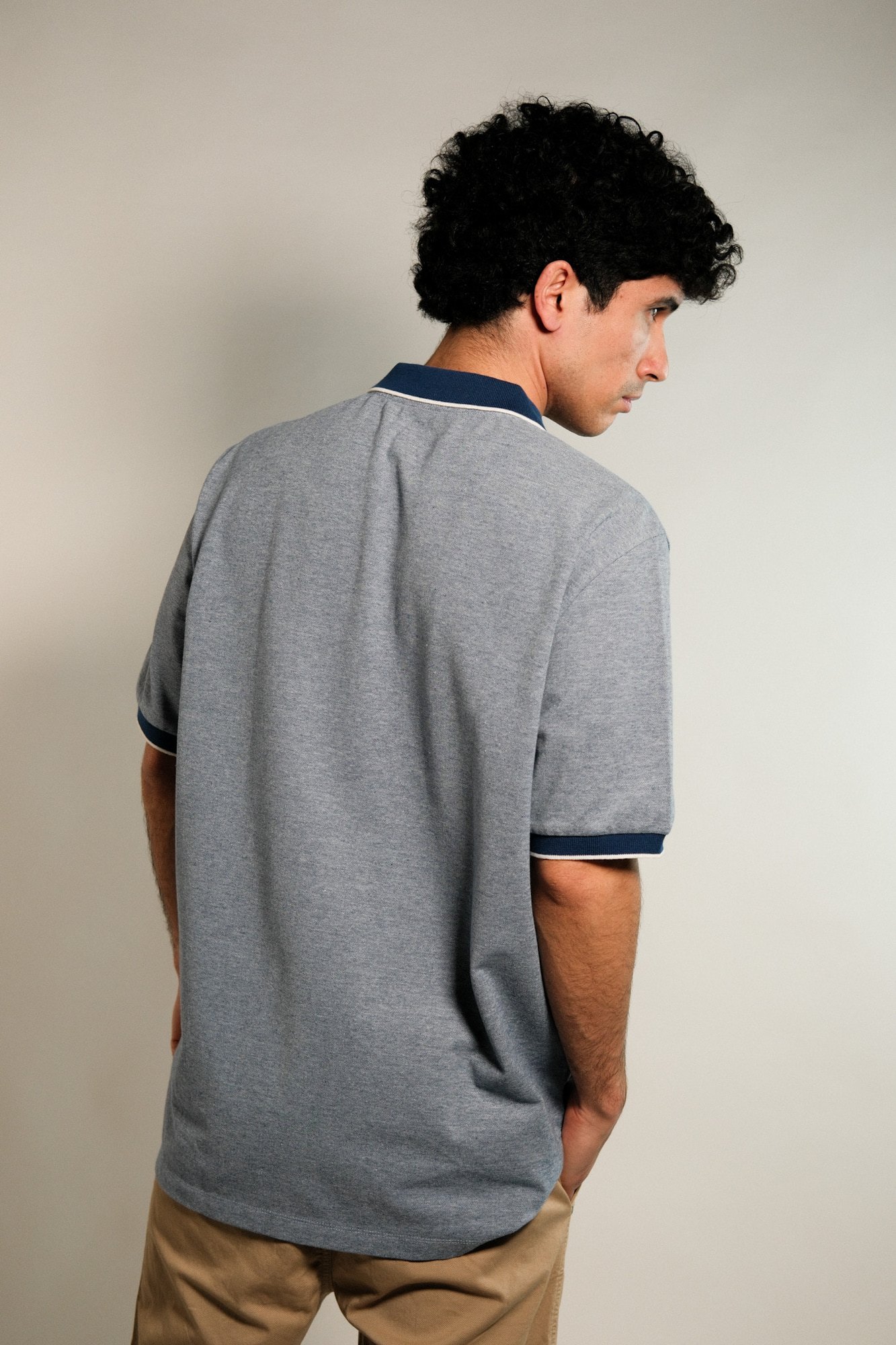 Polo con cuello y puños combinados Souza
