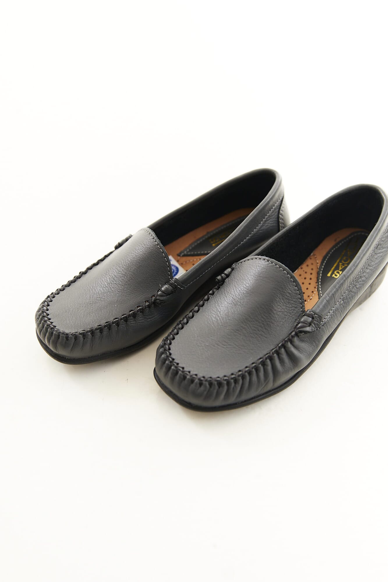 MOCASIN CHELA