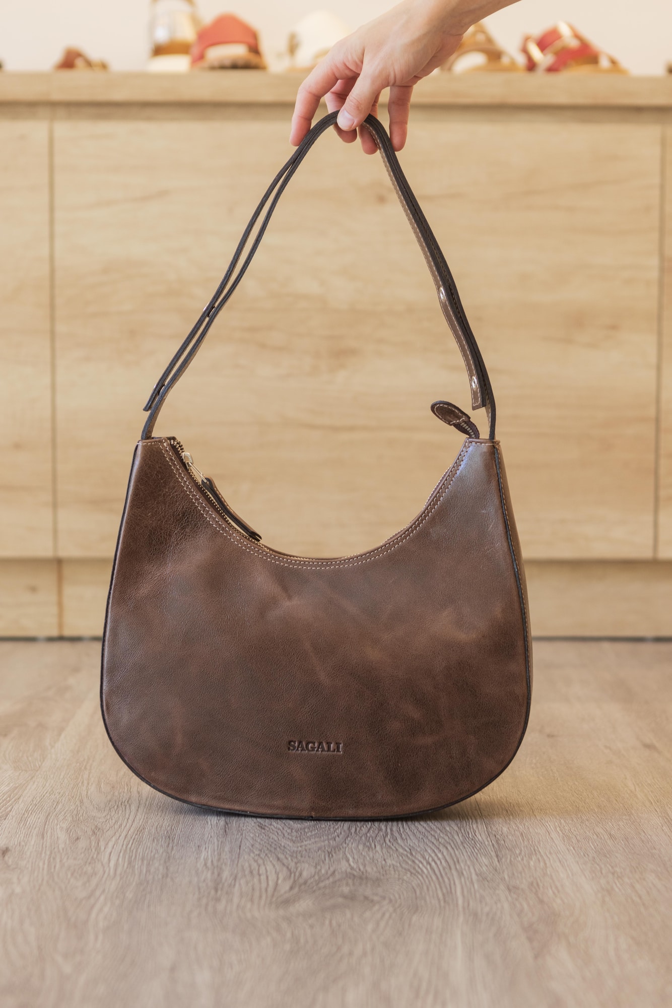 CARTERA ISABELLA MEDIALUNA