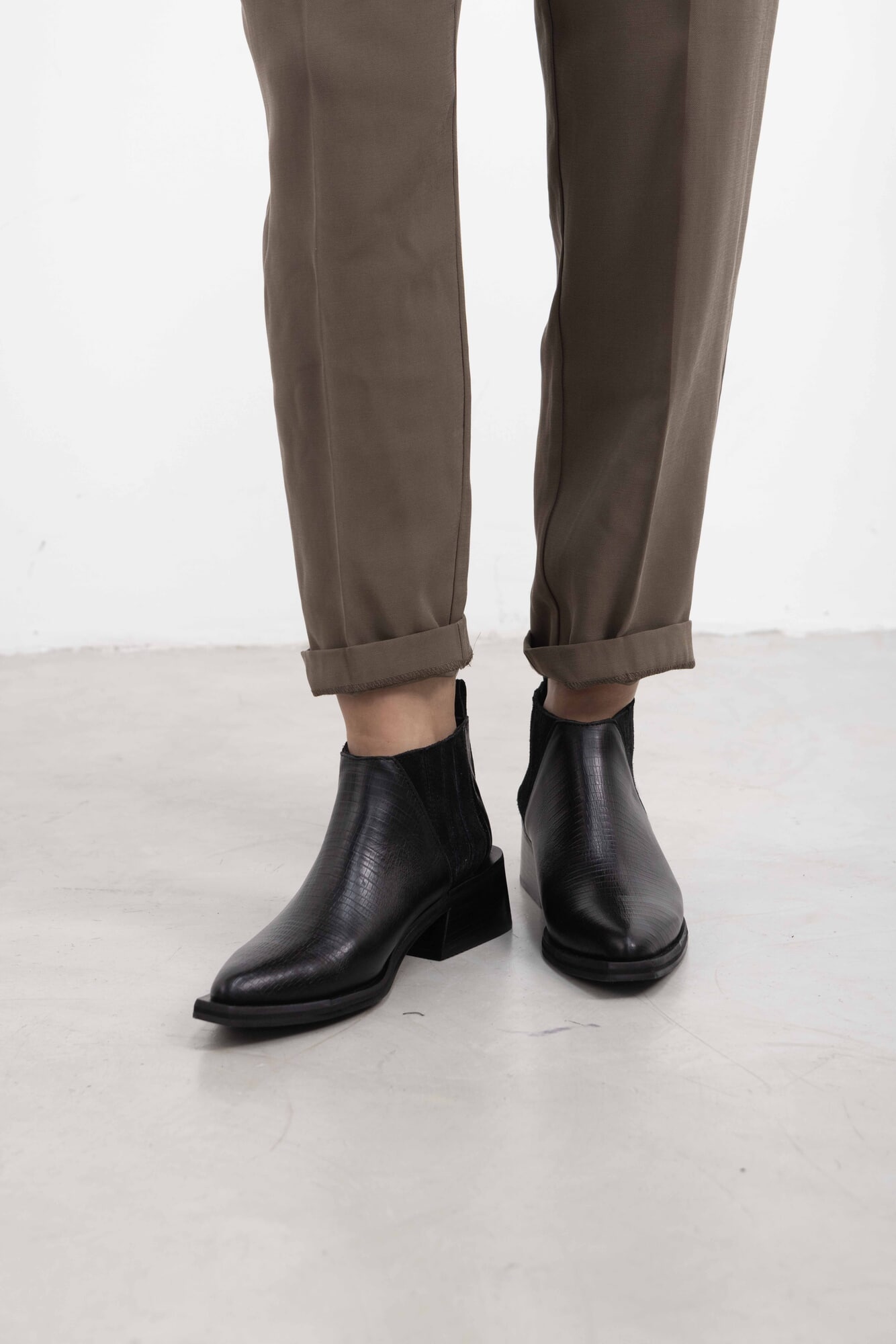 BOTA LUMILA