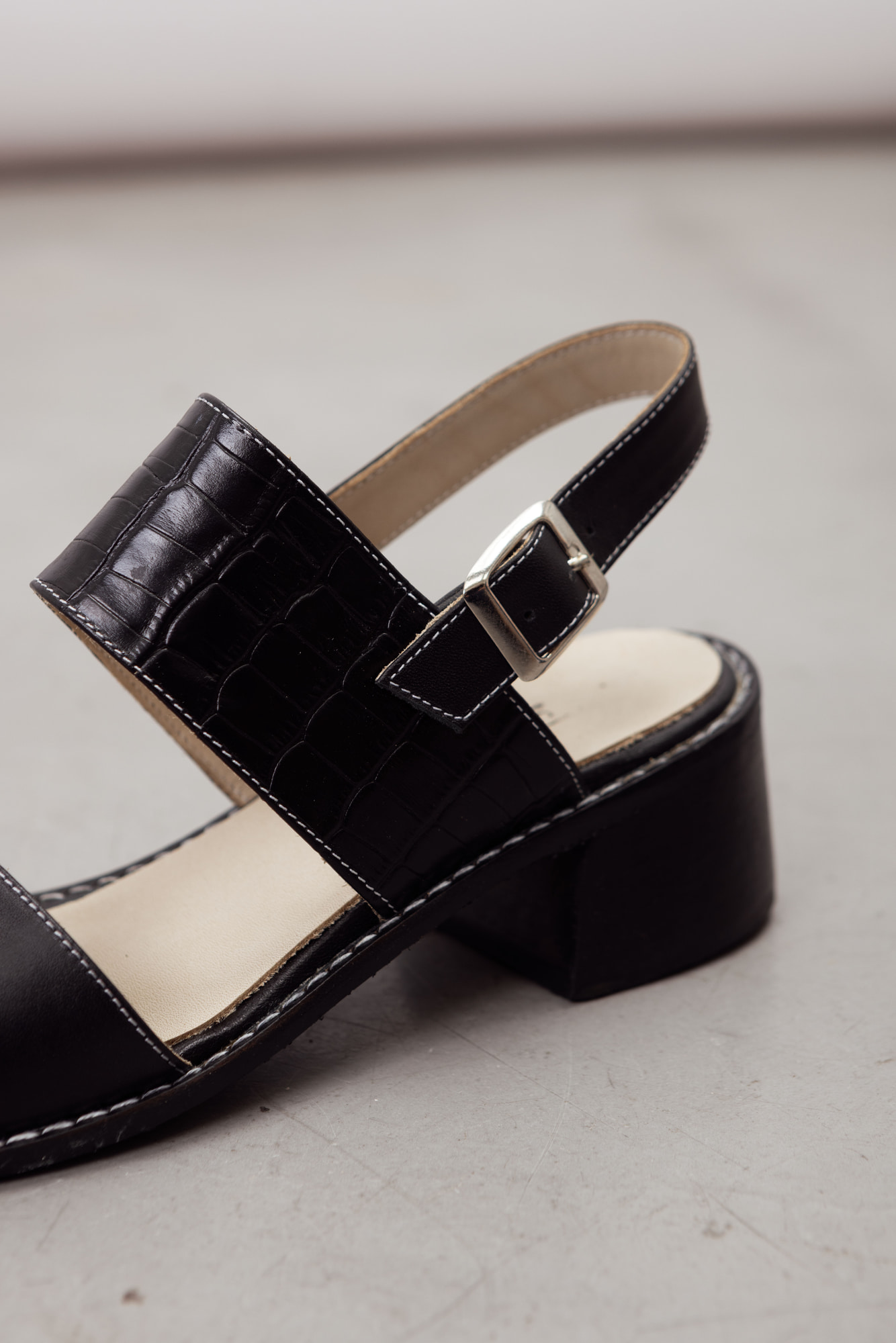 SANDALIA 2 FAJAS COMB C/CROCO 69311201