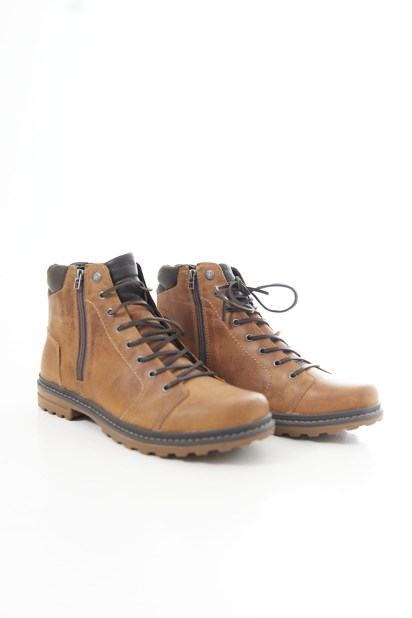 BORCEGO AVRIL 47703401