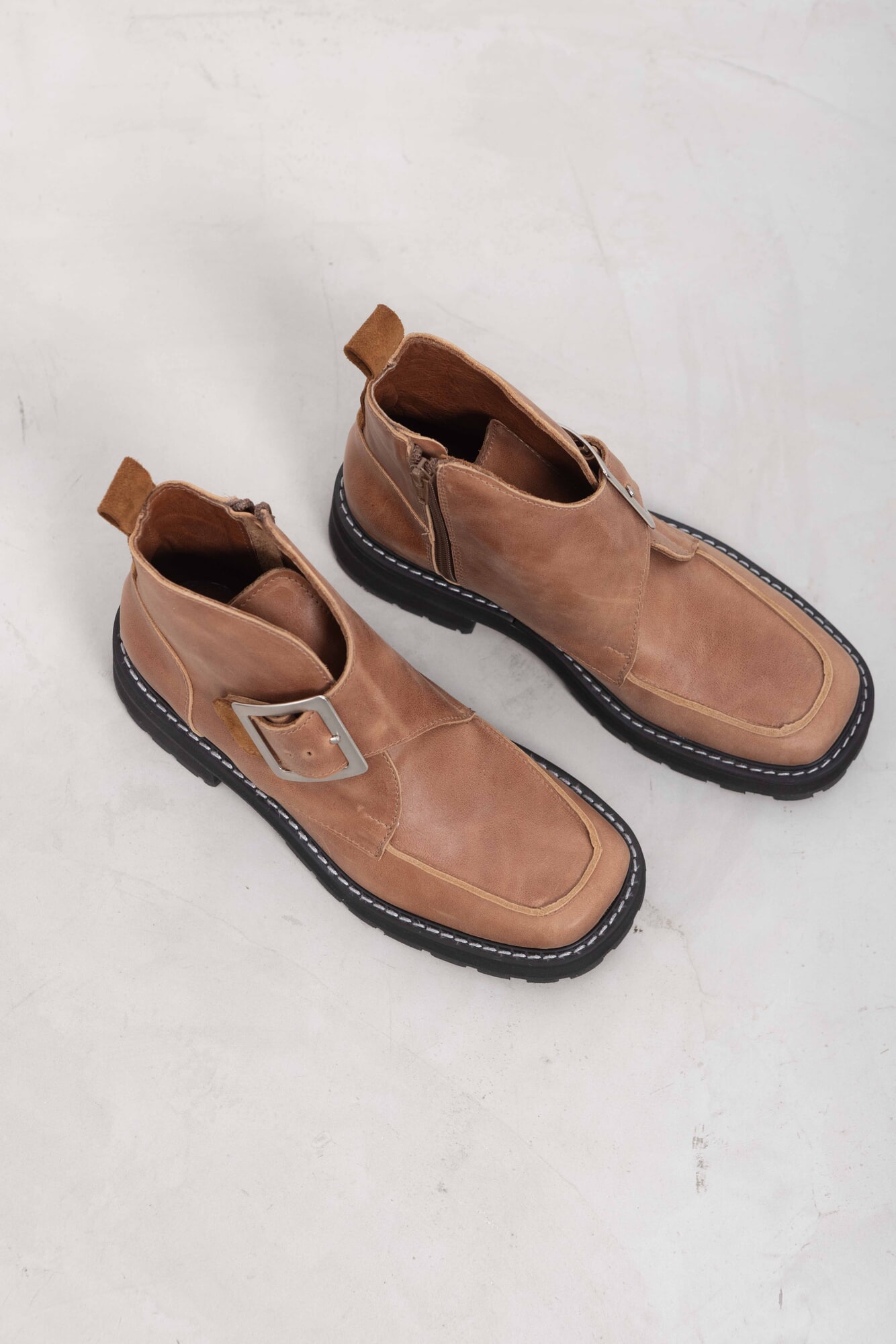 BOTA ISQUIA
