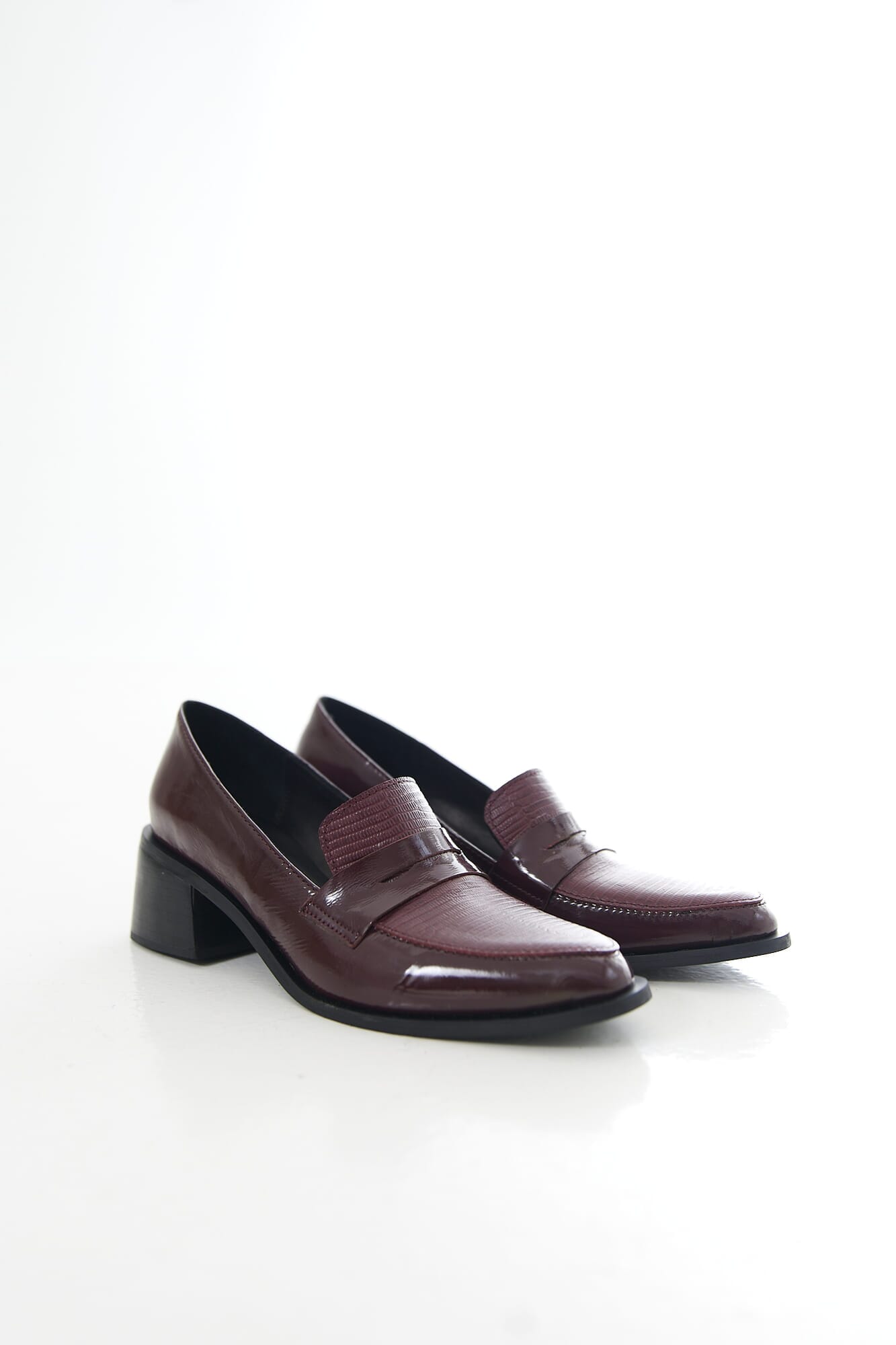 MOCASIN 569