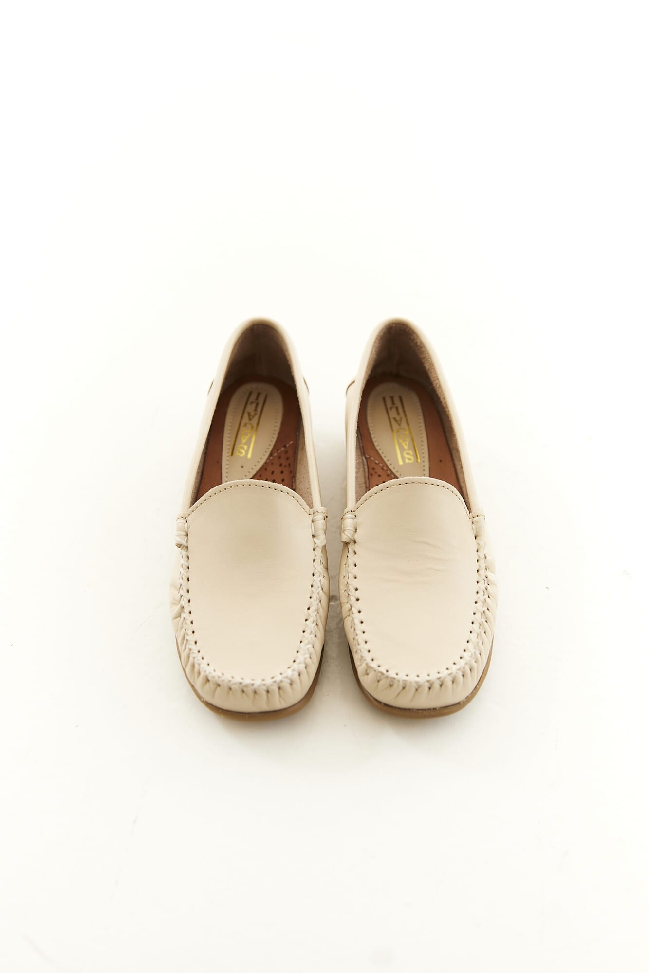 MOCASIN CHELA