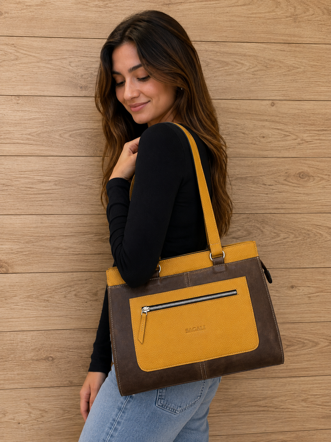 CARTERA AURA