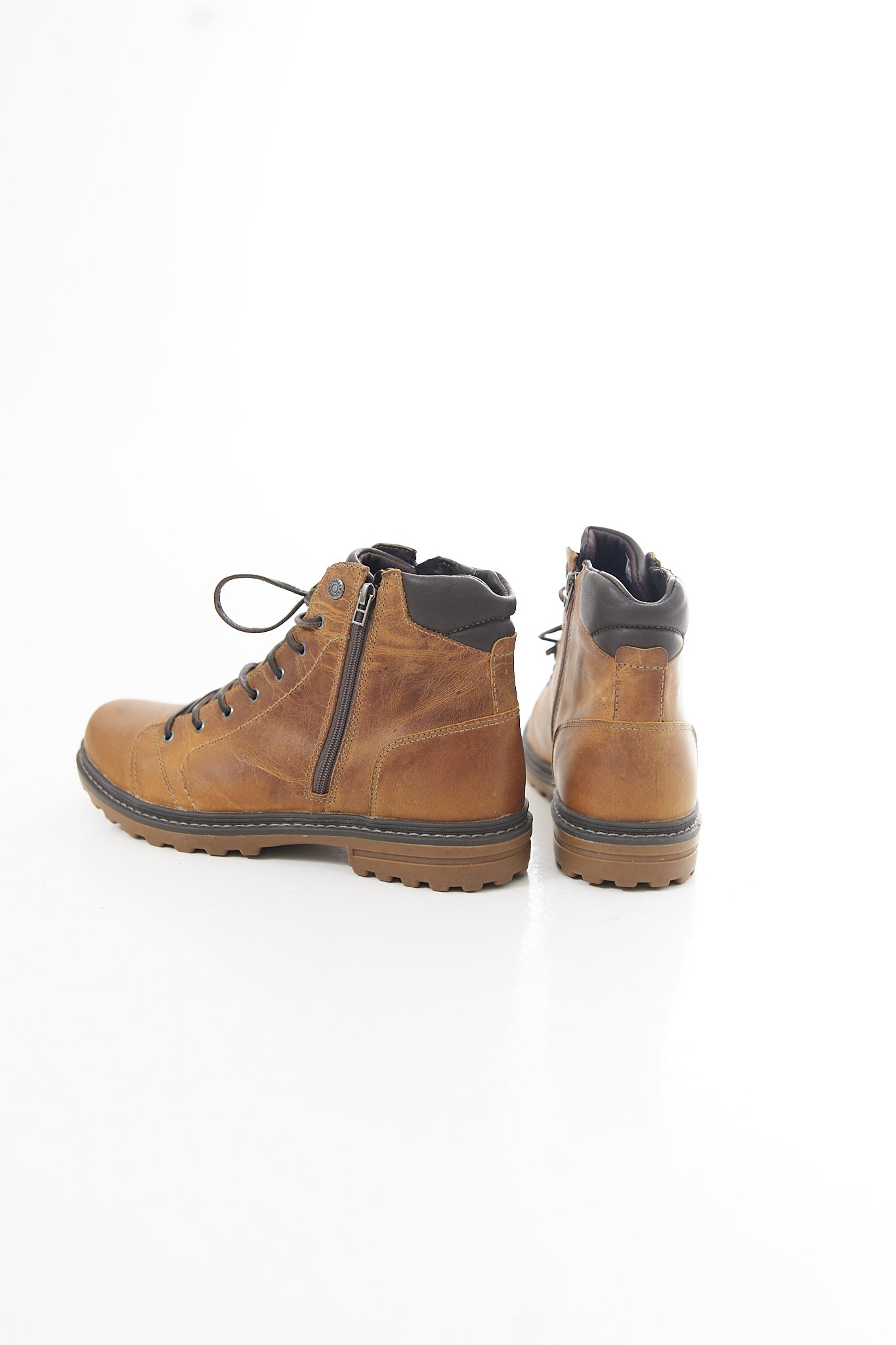BORCEGO AVRIL 47703401