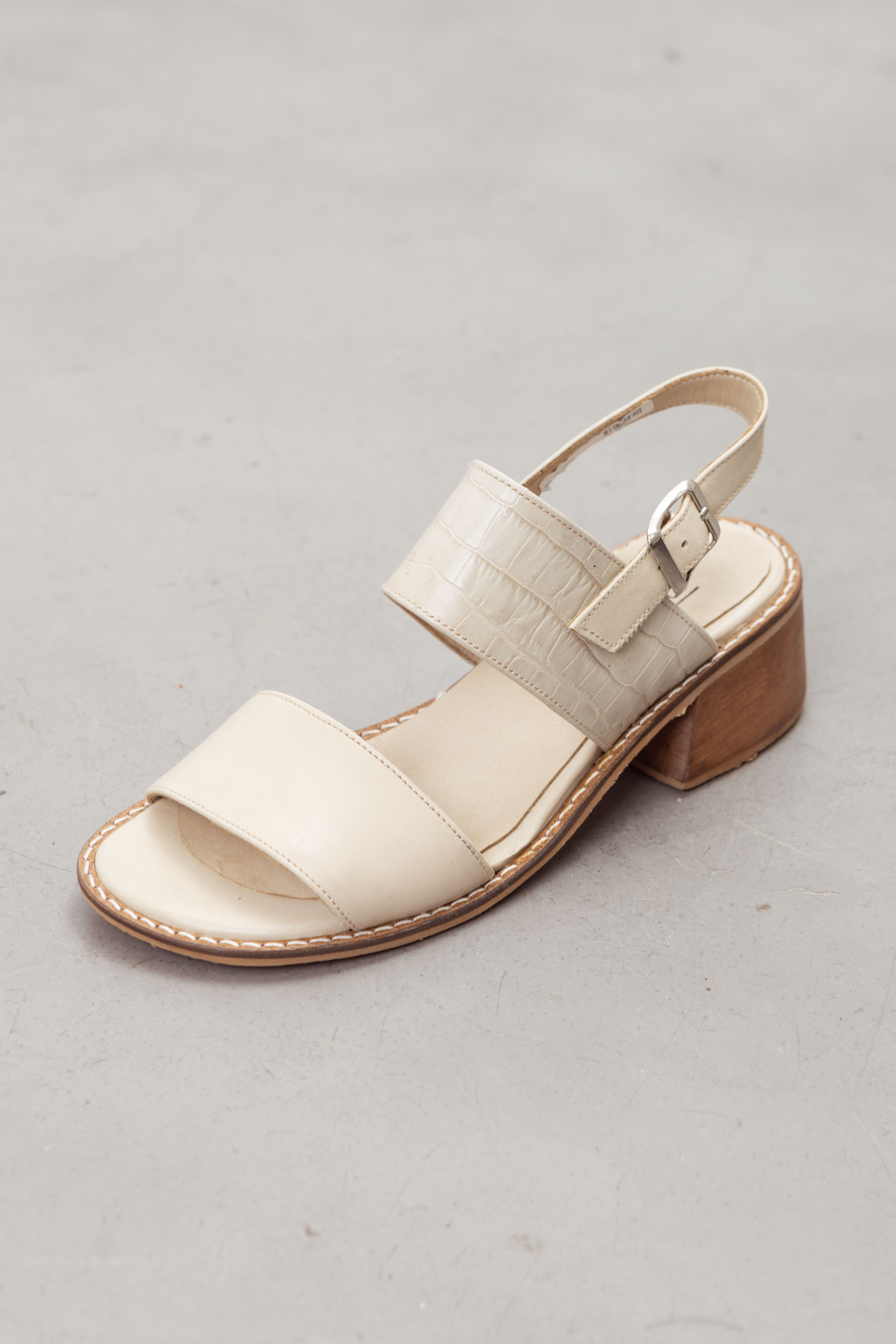 SANDALIA 2 FAJAS COMB C/CROCO 69311201