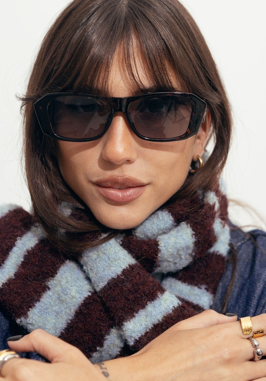 CELIA SUNNIES