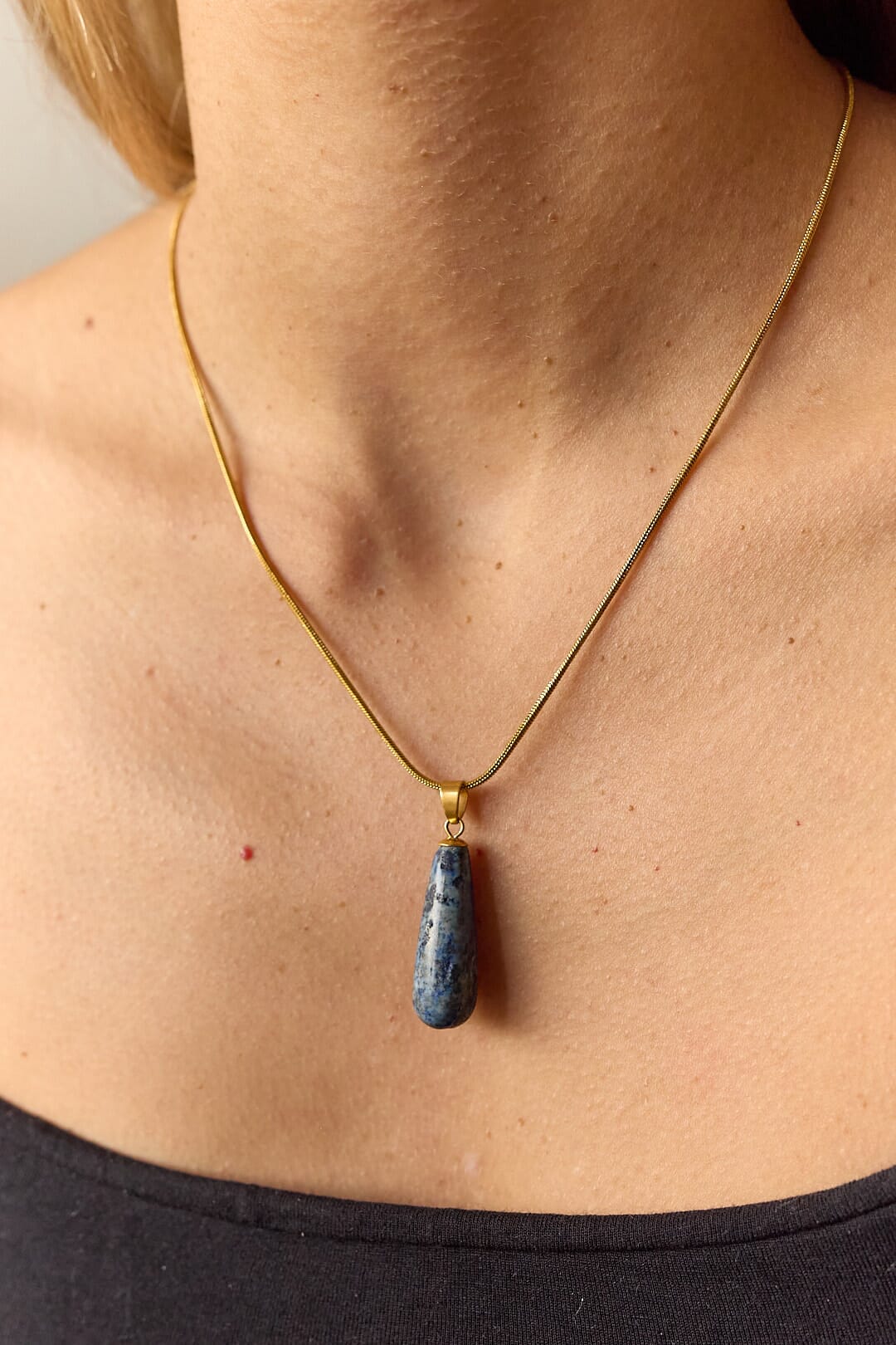 COLLAR GOTA STONE